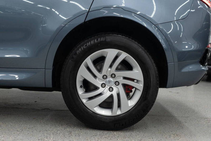 2023 Land Rover Discovery Sport P250 S R-Dynamic