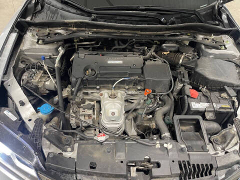 2017 Honda Accord EX-L w/Navi w/Honda Sensing