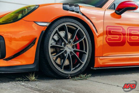 2016 Porsche Cayman GT4