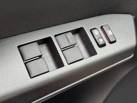 2018 Toyota RAV4 Hybrid LE