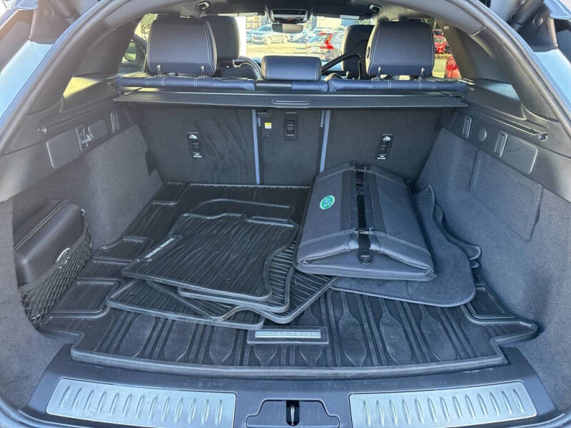 2023 Land Rover Range Rover Velar P340 R-Dynamic S