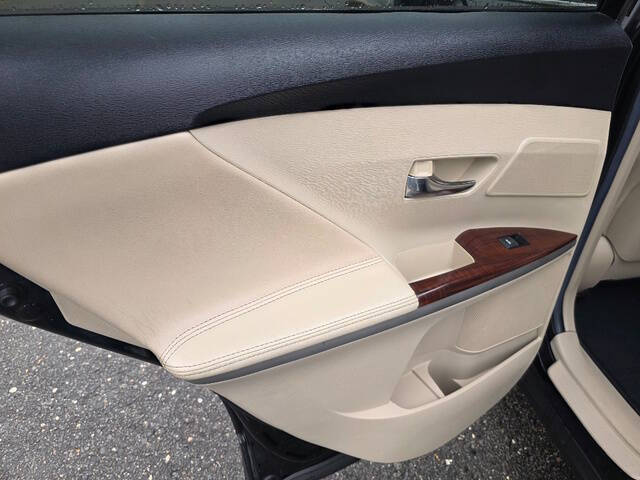 2011 Toyota Venza AWD V6