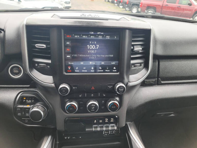 Image of 2019 RAM 1500 Big Horn