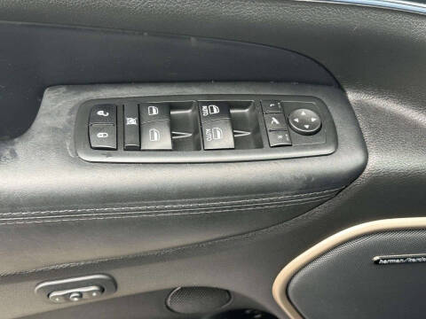 2016 Jeep Grand Cherokee Summit