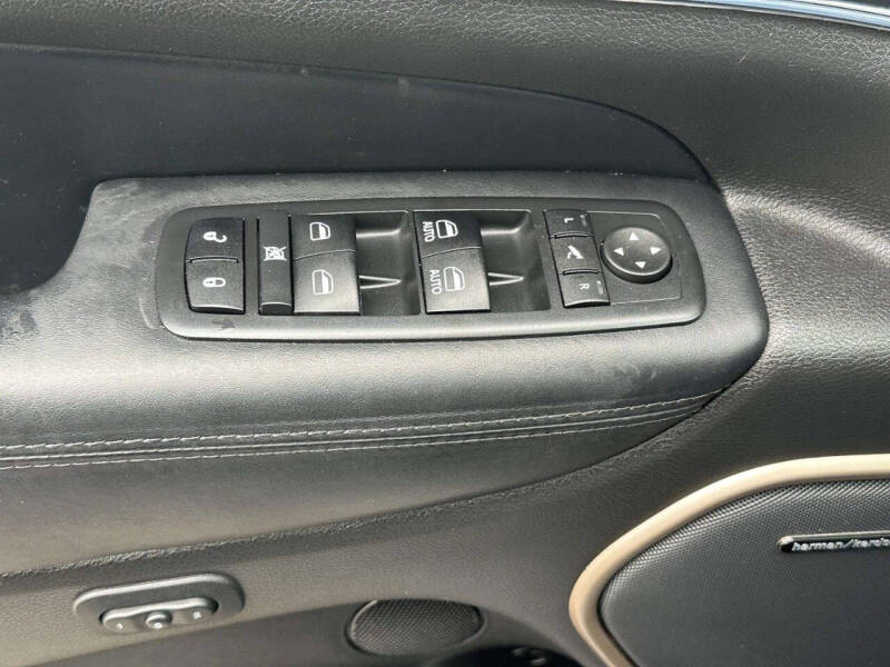 2016 Jeep Grand Cherokee Summit