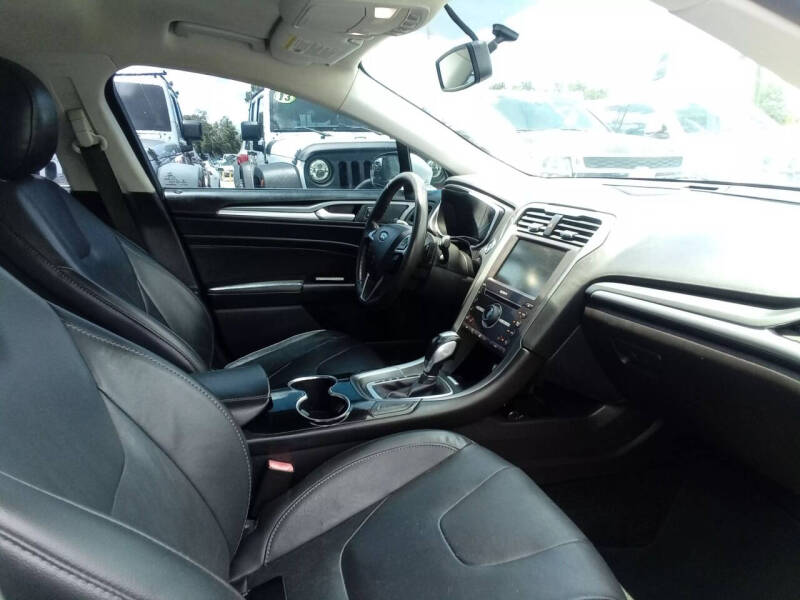 2016 Ford Fusion Titanium