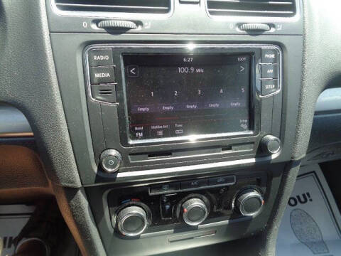 2014 Volkswagen Golf 2.5L PZEV