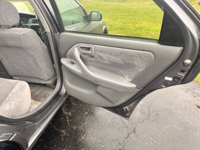 1999 Toyota Camry LE