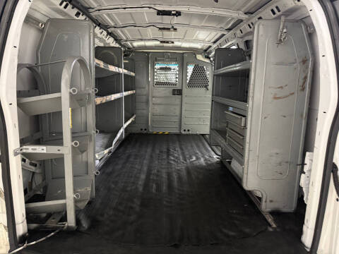 2018 Chevrolet Express 2500