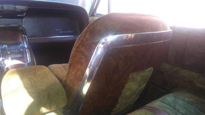 1964 Ford Thunderbird