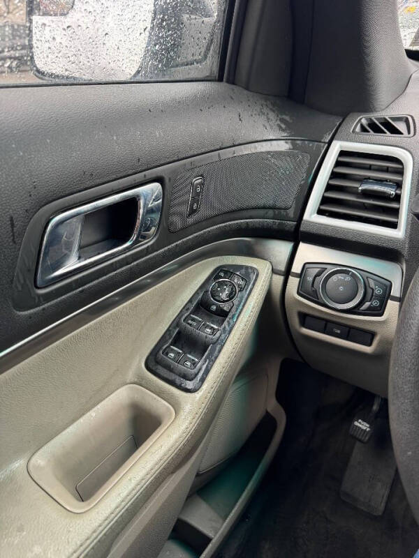 2013 Ford Explorer