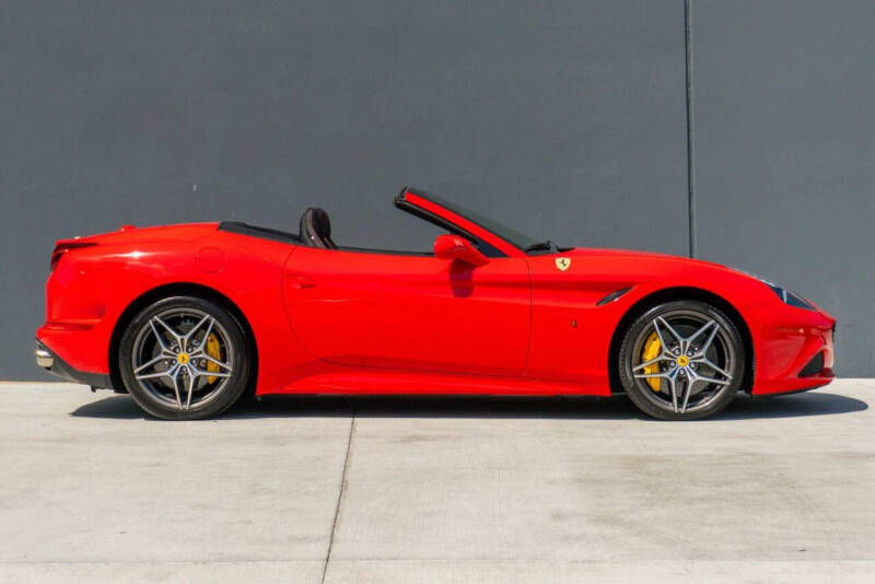 2017 Ferrari California T