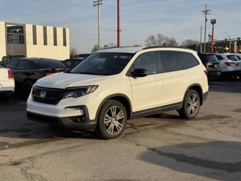 2022 Honda Pilot for sale at El Chapin Auto Sales, LLC. in Omaha NE