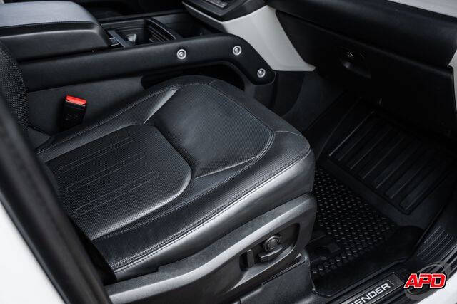 2022 Land Rover Defender 110 X-Dynamic HSE