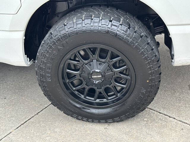 2019 Nissan Titan SV