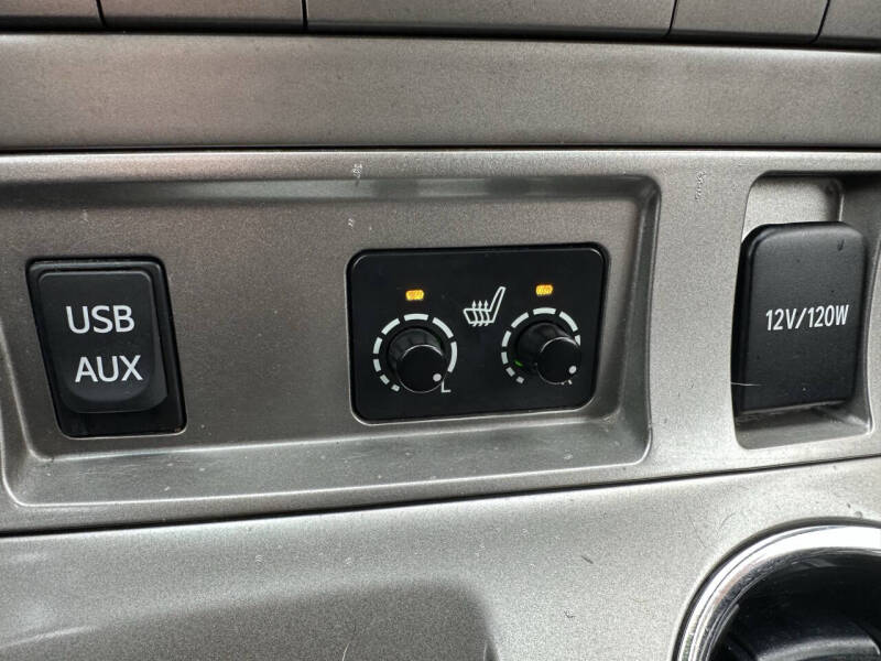 2012 Toyota Highlander SE