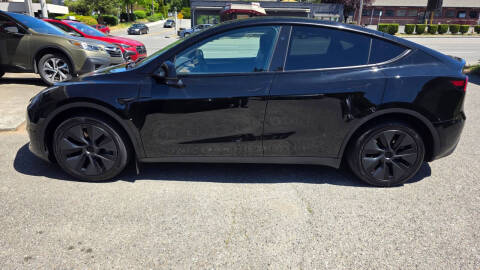 2025 Tesla Model Y Long Range
