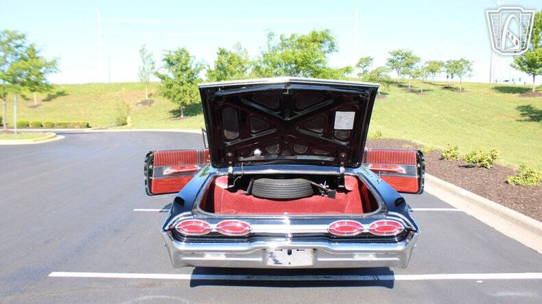 1962 Oldsmobile Starfire