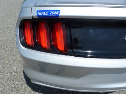 2016 Ford Mustang V6
