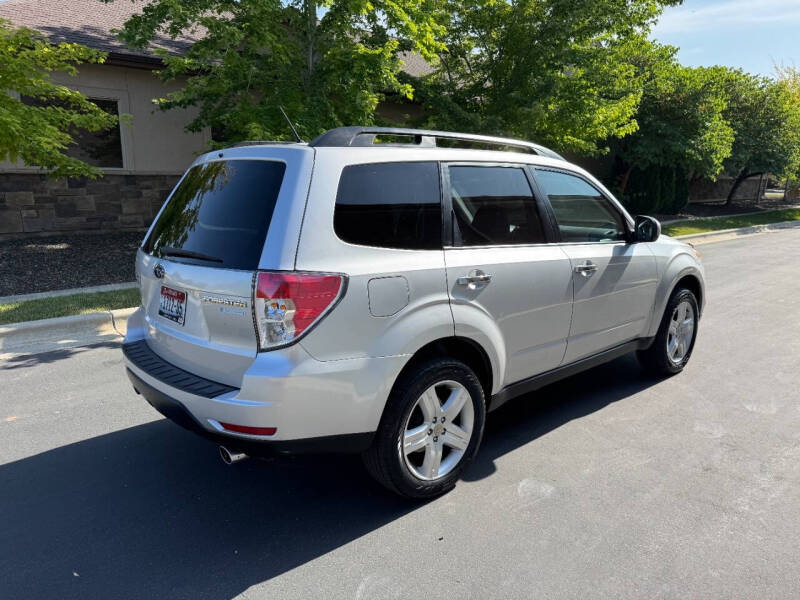 Image 10 of 2009 Subaru Forester 2.5 X Limited