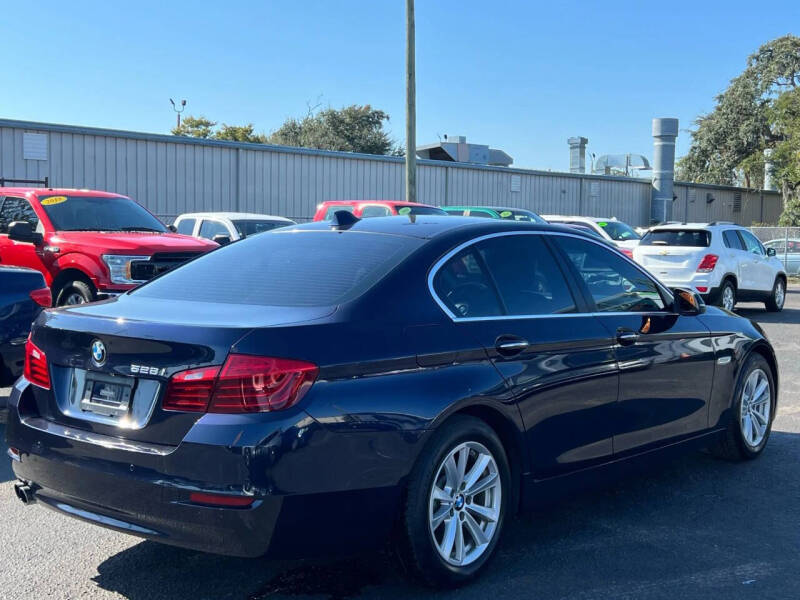 2016 BMW 5 Series 528i