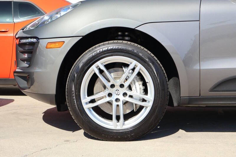 2016 Porsche Macan S