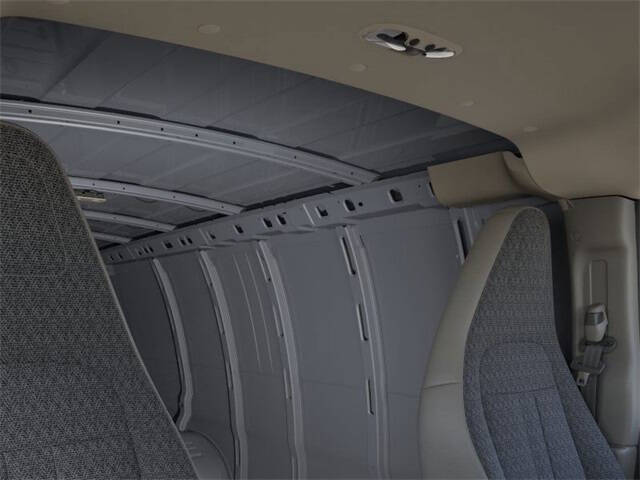 2025 Chevrolet Express 2500