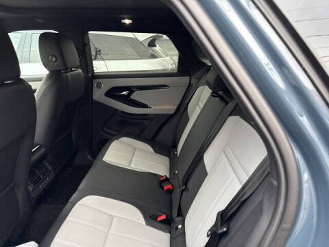 2026 Land Rover Range Rover Evoque P250 Dynamic SE