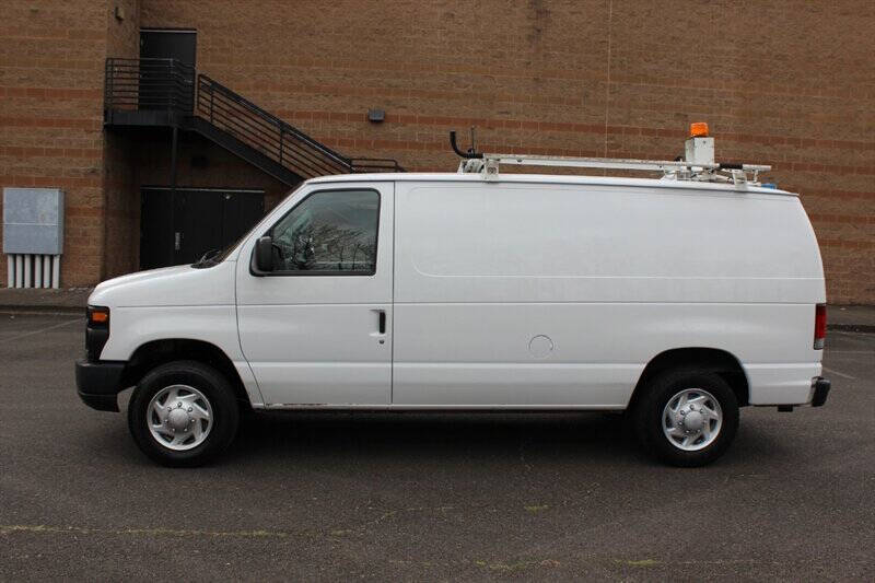 2013 Ford E-Series E-150