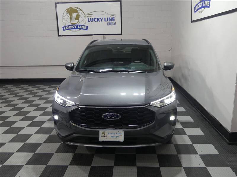 2025 Ford Escape ST-Line Select