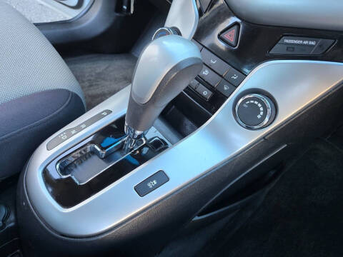 2014 Chevrolet Cruze LS Auto