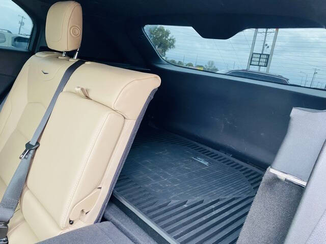 2025 Cadillac XT4 Premium Luxury