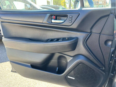 2017 Subaru Legacy 2.5i Limited