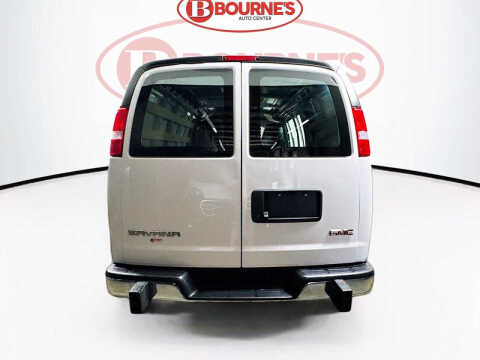 2025 GMC Savana 2500