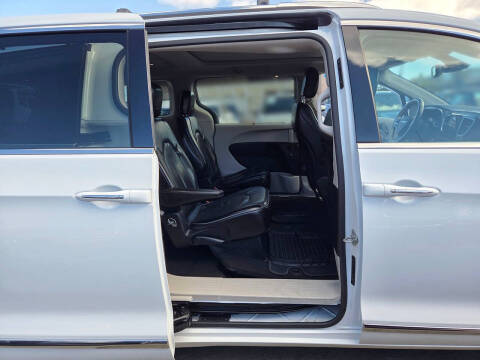 2018 Chrysler Pacifica Limited
