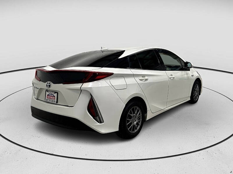 2017 Toyota Prius Prime Plus