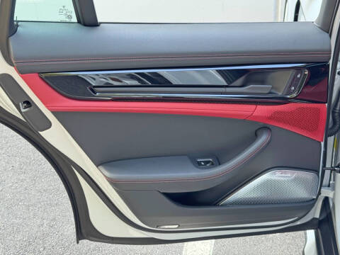 2025 Porsche Panamera