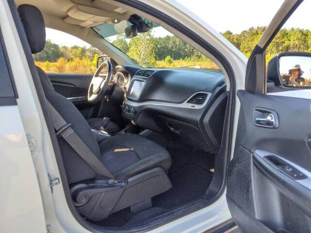 2019 Dodge Journey SE