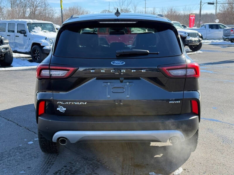2023 Ford Escape Platinum