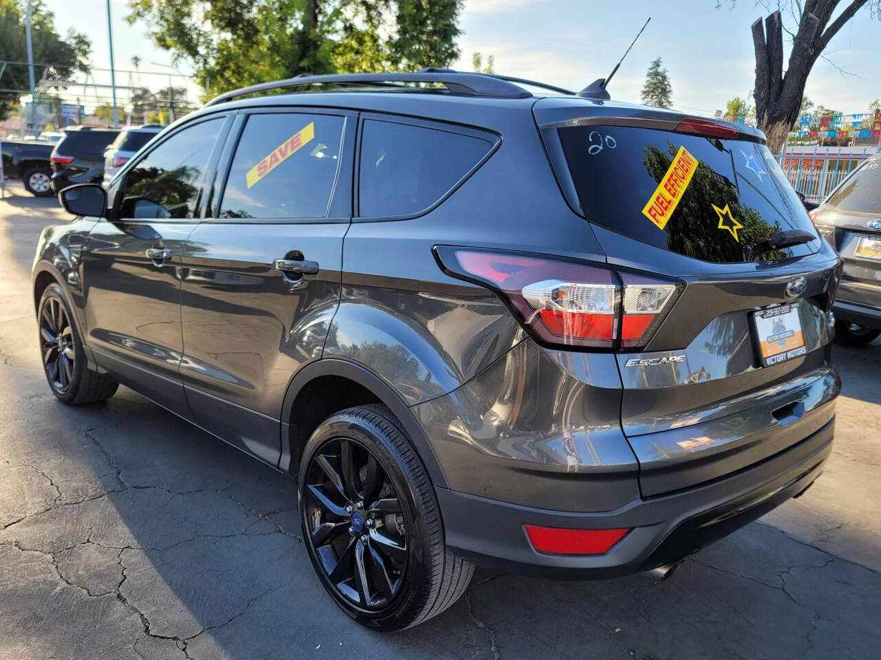 2018 Ford Escape for sale at Victory Motors Inc in Modesto, CA