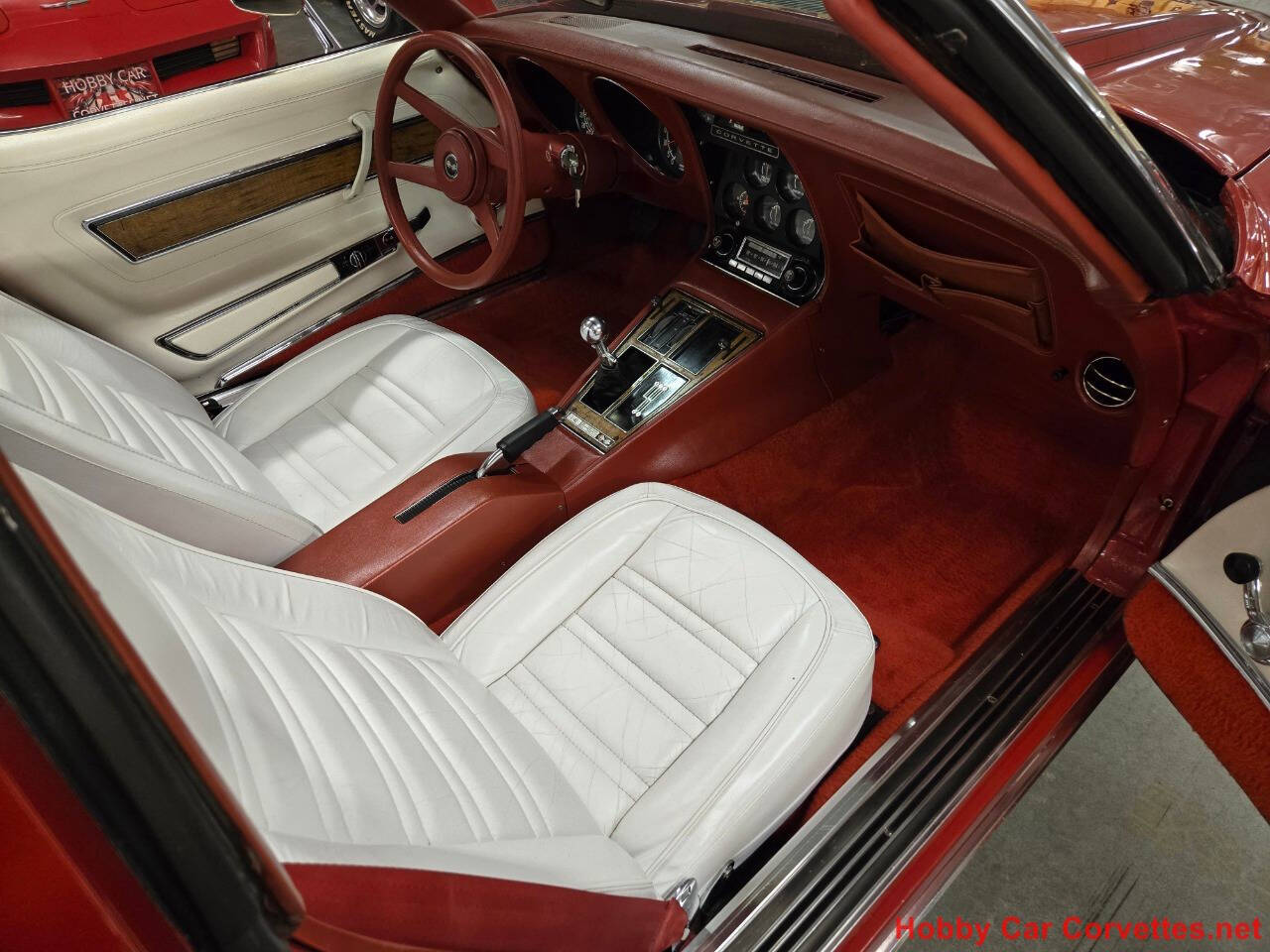 1976 Chevrolet Corvette 37