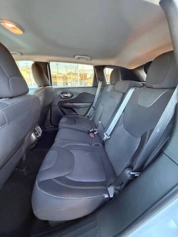 2017 Jeep Cherokee Latitude