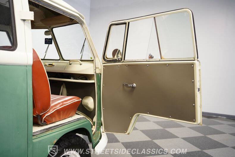 1974 Volkswagen Type 2