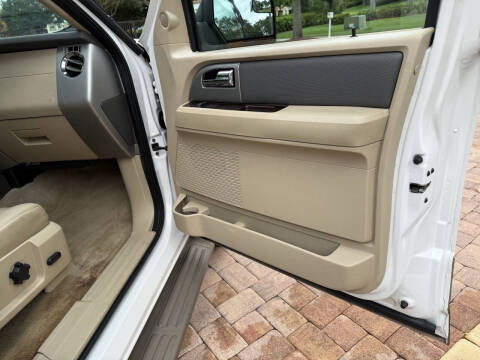 2013 Ford Expedition XLT