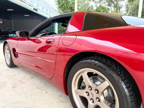 2004 Chevrolet Corvette