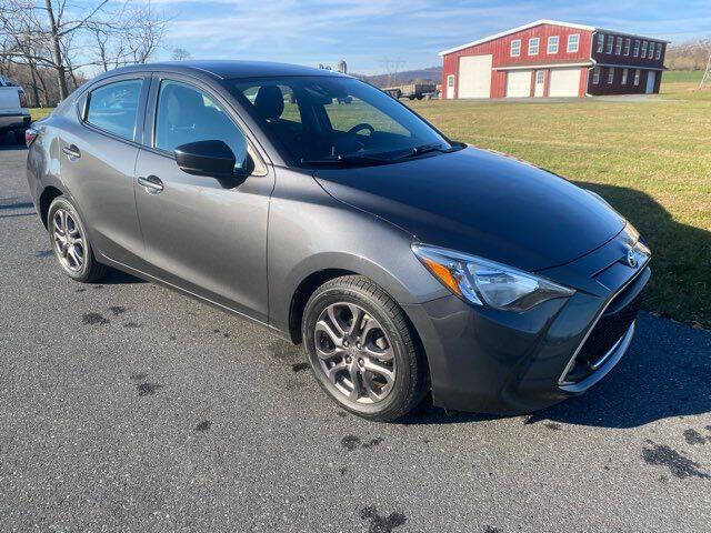 2019 Toyota Yaris LE