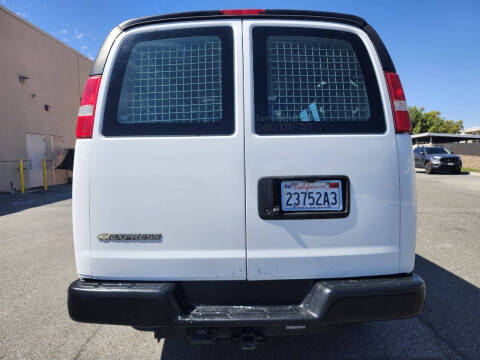 2019 Chevrolet Express 2500