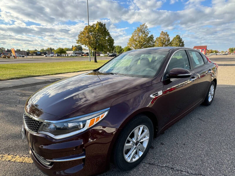 2018 Kia Optima LX photo 2