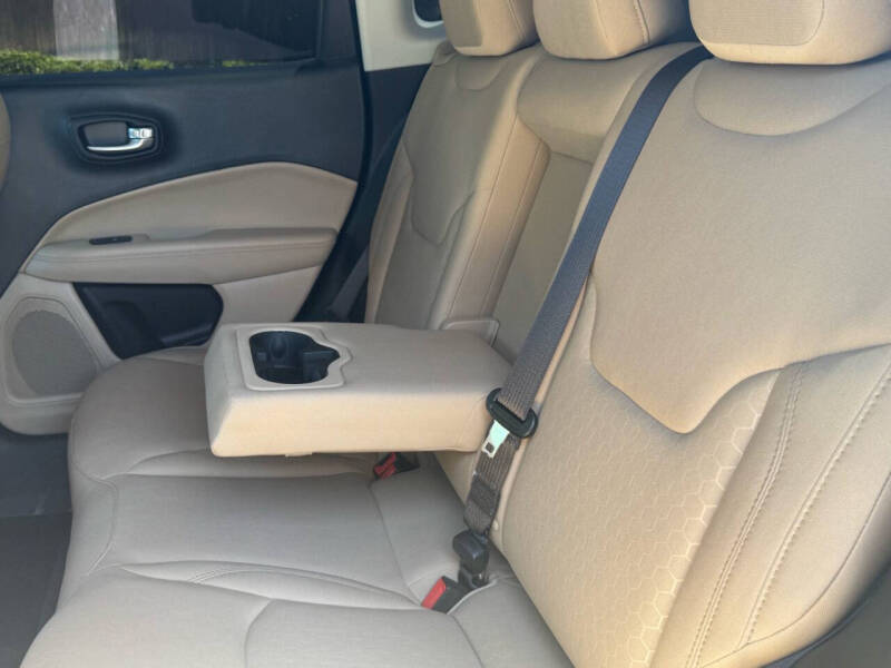 2018 Jeep Compass Sport