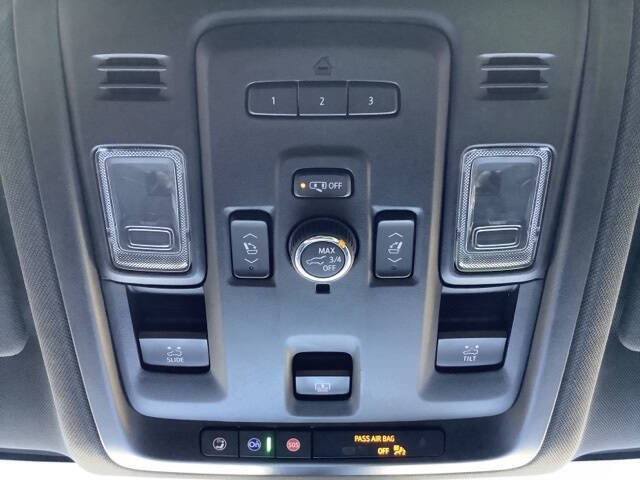 2021 GMC Yukon XL AT4